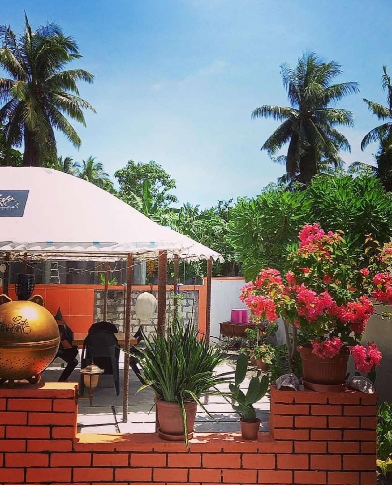 Charming Holiday Lodge- Addu Atoll Meedhoo, Maldives Экстерьер фото